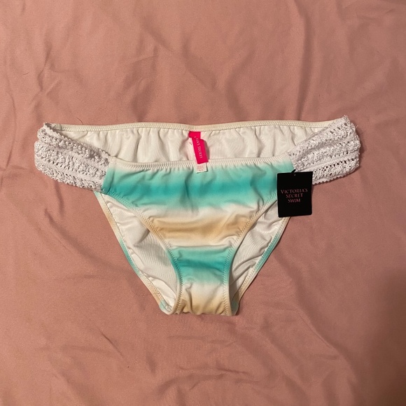 Victoria Secret bikini bottom size m medium